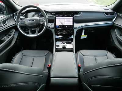 2025 Jeep Grand Cherokee, $44659. Photo 9