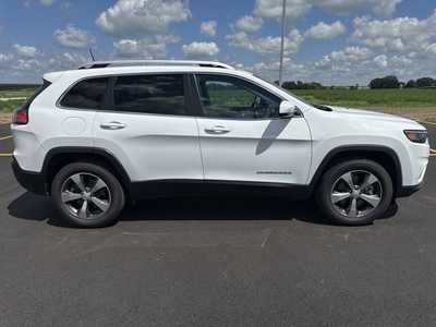 2020 Jeep Cherokee, $0. Photo 4