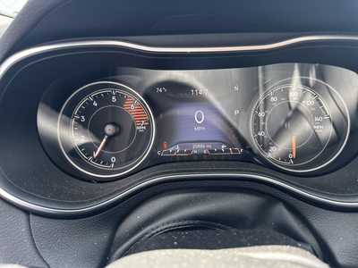 2020 Jeep Cherokee, $0. Photo 9