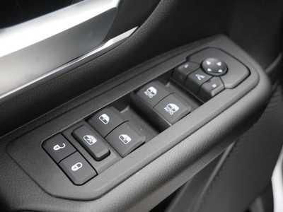 2025 RAM 1500 Crew Cab, $45351. Photo 7