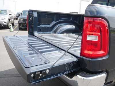 2025 RAM 1500 Crew Cab, $45593. Photo 6