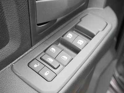 2025 RAM 2500 Crew Cab, $46426. Photo 7