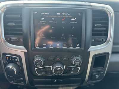 2019 RAM 1500 Crew Cab, $18000. Photo 12