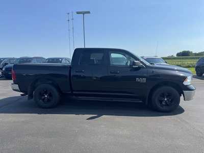 2019 RAM 1500 Crew Cab, $18000. Photo 2