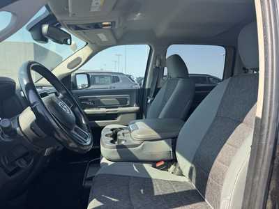 2019 RAM 1500 Crew Cab, $18000. Photo 9