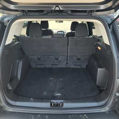 2018 Ford Escape, $14000. Photo 7