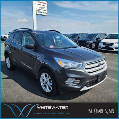2018 Ford Escape, $14000. Photo 1