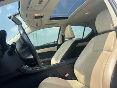 2014 Lexus CT, $15000. Photo 4
