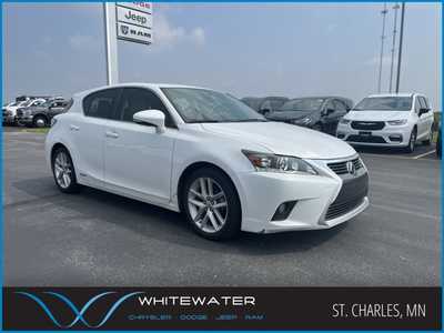2014 Lexus CT, $15000. Photo 1