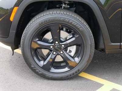 2025 Jeep Grand Cherokee L, $46845. Photo 4