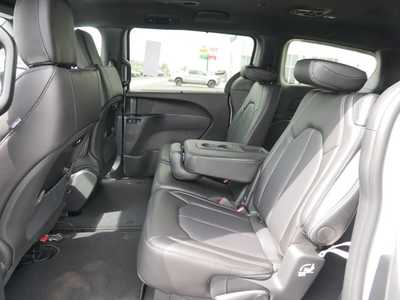 2026 Chrysler Pacifica, $43368. Photo 5