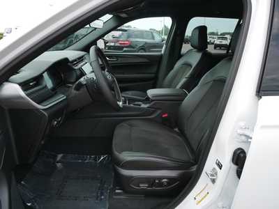 2025 Jeep Grand Cherokee, $40923. Photo 6