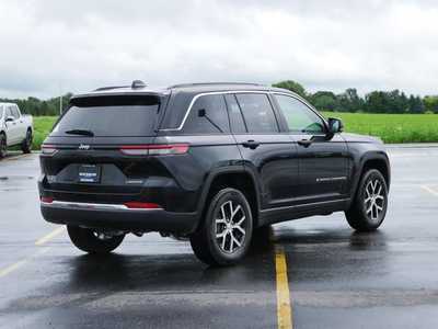 2025 Jeep Grand Cherokee, $40637. Photo 2