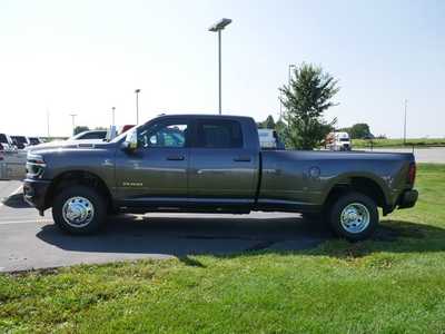 2026 RAM 3500 Crew Cab, $82814. Photo 3