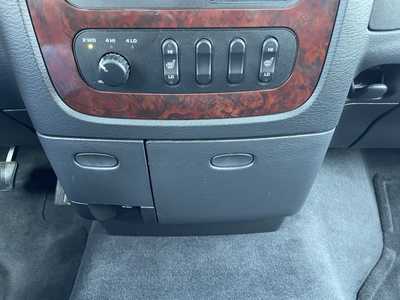 2003 Dodge 2500 Ext Cab, $14500. Photo 6