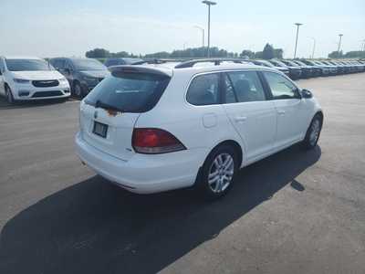 2013 Volkswagen Jetta, $7000. Photo 2