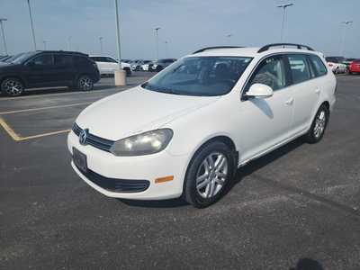 2013 Volkswagen Jetta, $7000. Photo 5
