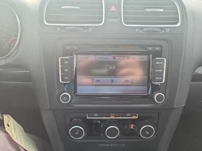2013 Volkswagen Jetta, $7000. Photo 8