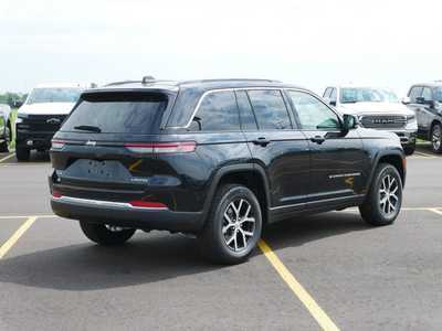2025 Jeep Grand Cherokee, $45900. Photo 2
