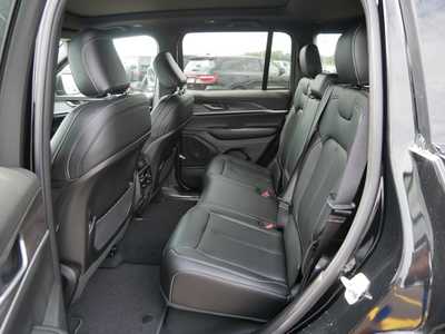 2025 Jeep Grand Cherokee, $45900. Photo 8