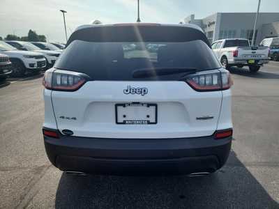 2021 Jeep Cherokee, $22500. Photo 3