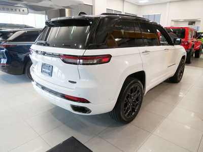 2025 Jeep Grand Cherokee, $61444. Photo 2