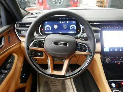 2025 Jeep Grand Cherokee, $61444. Photo 9