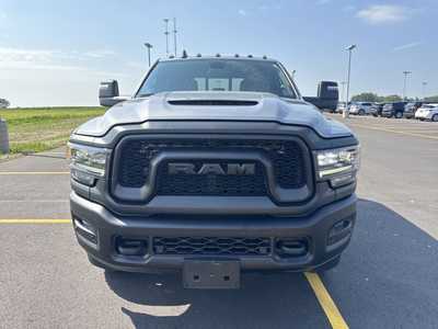 2024 RAM 2500 Crew Cab, $75000. Photo 2
