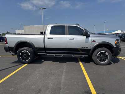 2024 RAM 2500 Crew Cab, $75000. Photo 4