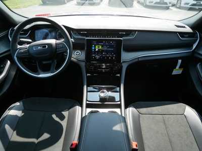2025 Jeep Grand Cherokee L, $46169. Photo 10
