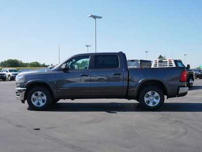 2025 RAM 1500 Crew Cab, $46781. Photo 3