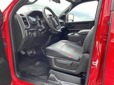 2024 RAM 3500 Crew Cab, $59000. Photo 3