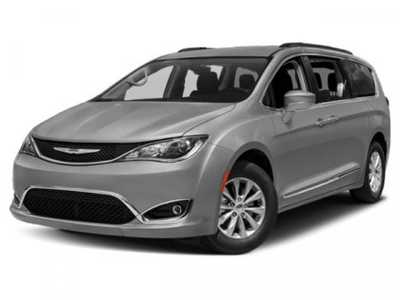 2019 Chrysler Pacifica, $21500. Photo 1