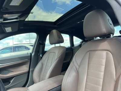 2023 BMW i4, $0. Photo 3