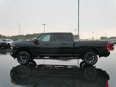 2026 RAM 3500 Crew Cab, $83201. Photo 3