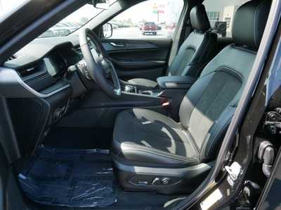 2025 Jeep Grand Cherokee L, $45667. Photo 7