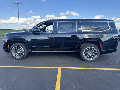 2024 Jeep Grand Wagoneer, $80000. Photo 8