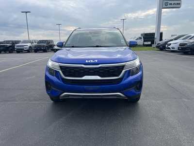 2023 Kia Seltos, $0. Photo 2
