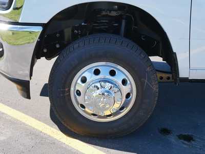 2026 RAM 3500 Reg Cab, $51795. Photo 4
