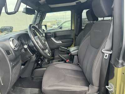 2013 Jeep Wrangler, $15000. Photo 9
