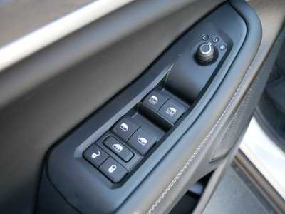 2025 Jeep Grand Cherokee, $48354. Photo 7