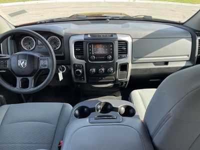 2020 RAM 1500 Crew Cab, $19000. Photo 4
