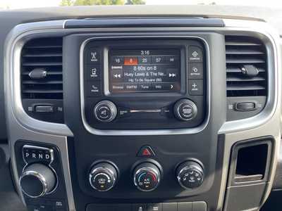 2020 RAM 1500 Crew Cab, $19000. Photo 5