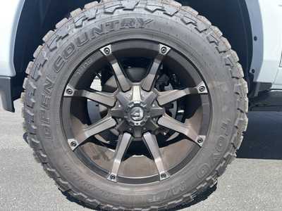 2025 RAM 3500 Crew Cab, $97000. Photo 5