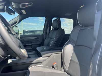 2025 RAM 3500 Crew Cab, $97000. Photo 6