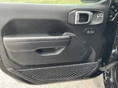 2023 Jeep Gladiator, $27000. Photo 12