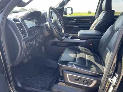 2023 RAM 1500 Crew Cab, $43000. Photo 3