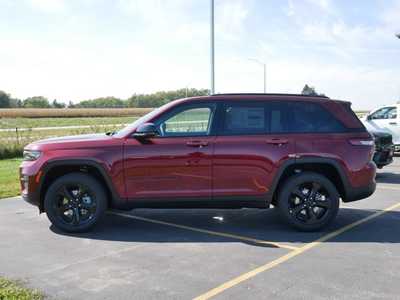 2025 Jeep Grand Cherokee, $46091. Photo 3