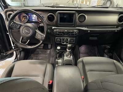 2020 Jeep Wrangler Unlimited, $30500. Photo 4