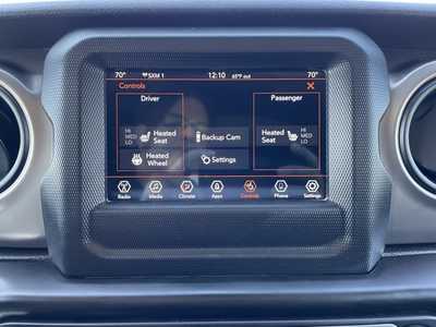 2020 Jeep Wrangler Unlimited, $30500. Photo 6